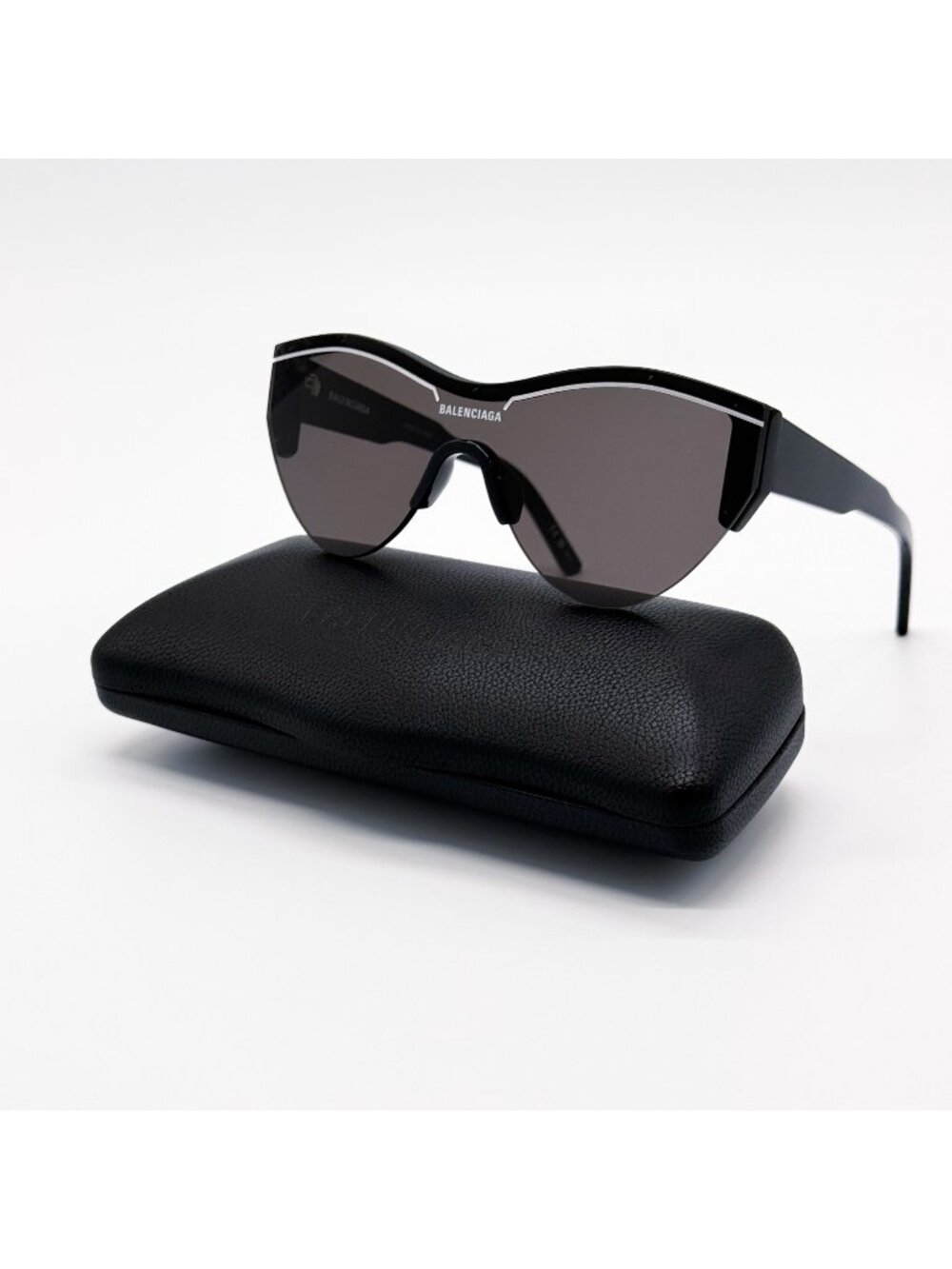NEW BALENCIAGA BB0004S 001 SUNGLASSES BLACK WOMEN EYEWEAR BALENCIAGA